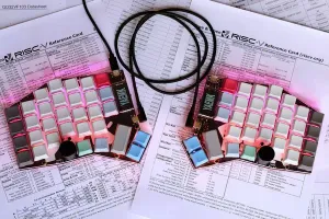 YAEMK Keyboard